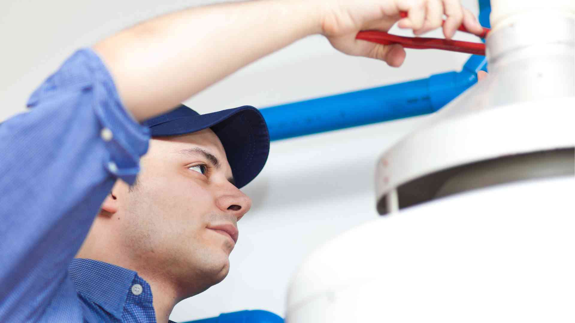 Hot Water Tank Repair Signs You Need a Replacement